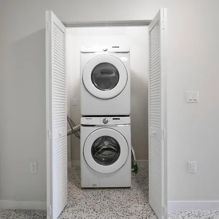 Stylish Monthly Stay Near Miami Beach